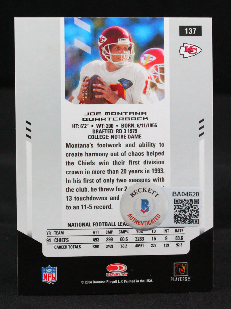 2004 Leaf Certified #137 Joe Montana Kansas City Chiefs Autograph Beckett Authenticated  Image 2