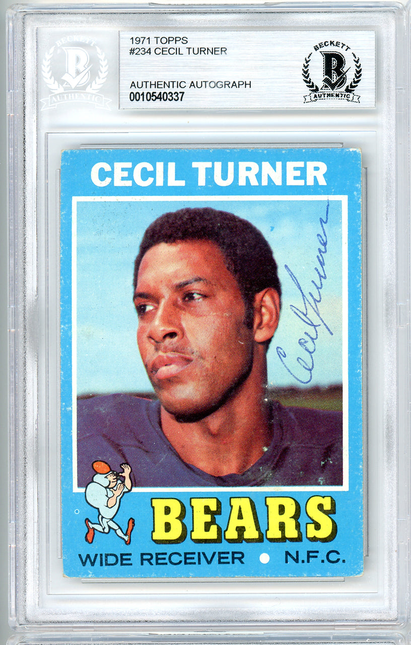 Cecil Turner Autographed 1971 Topps Rookie Card #234 Chicago Bears Beckett BAS #10540337