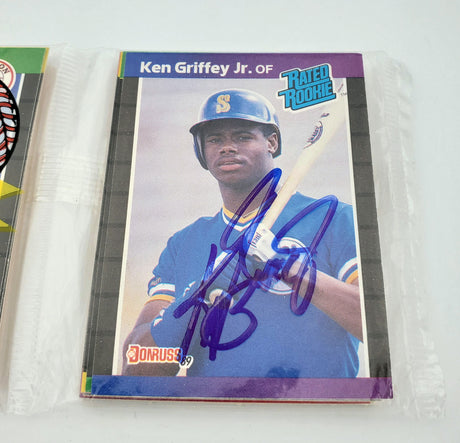 Ken Griffey Jr. Autographed Sealed 1989 Donruss Baseball Rack Pack Rookie Seattle Mariners Beckett BAS #BB79345