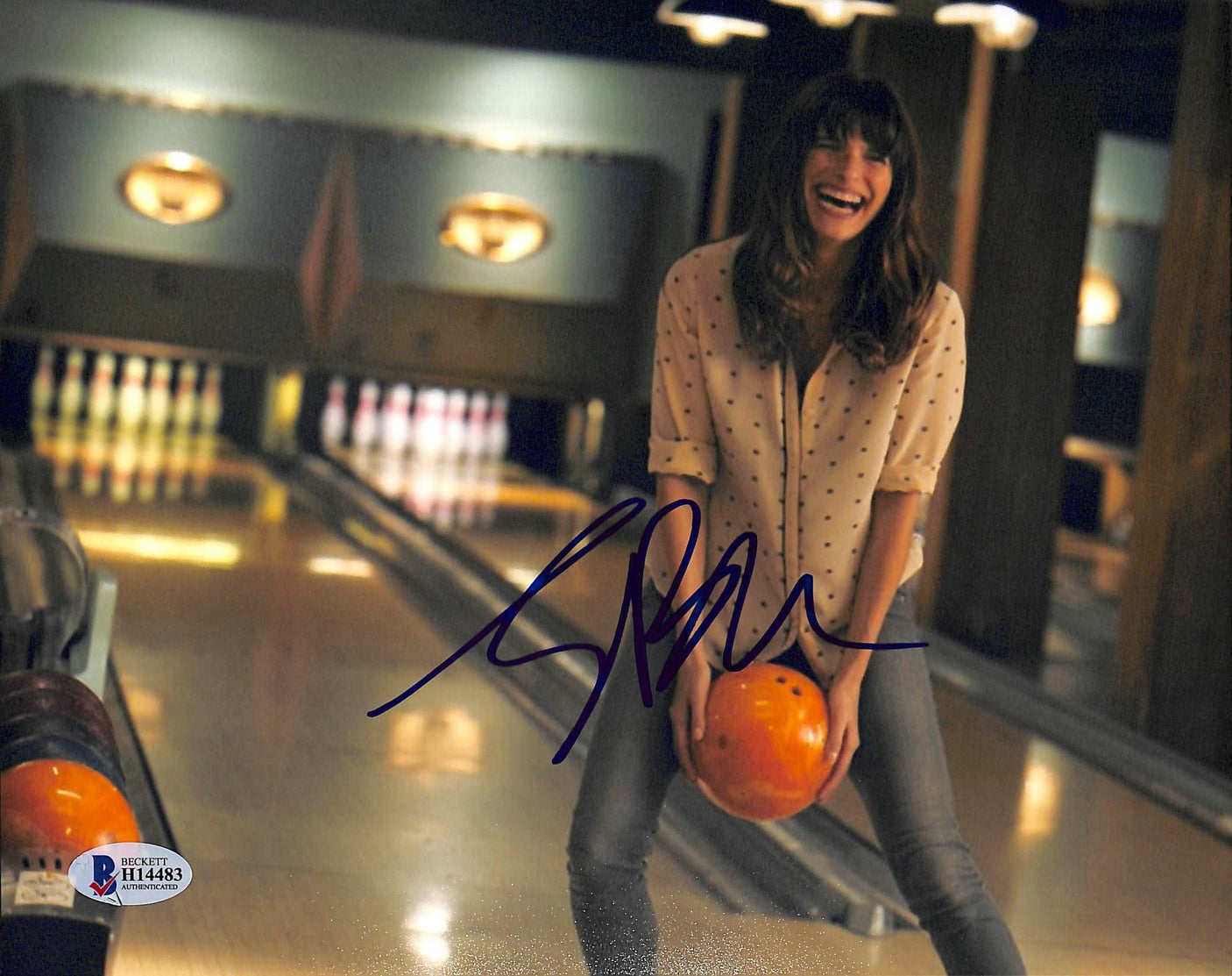 Lake Bell Man Up Authentic Signed 8x10 Photo Autographed BAS #H14483