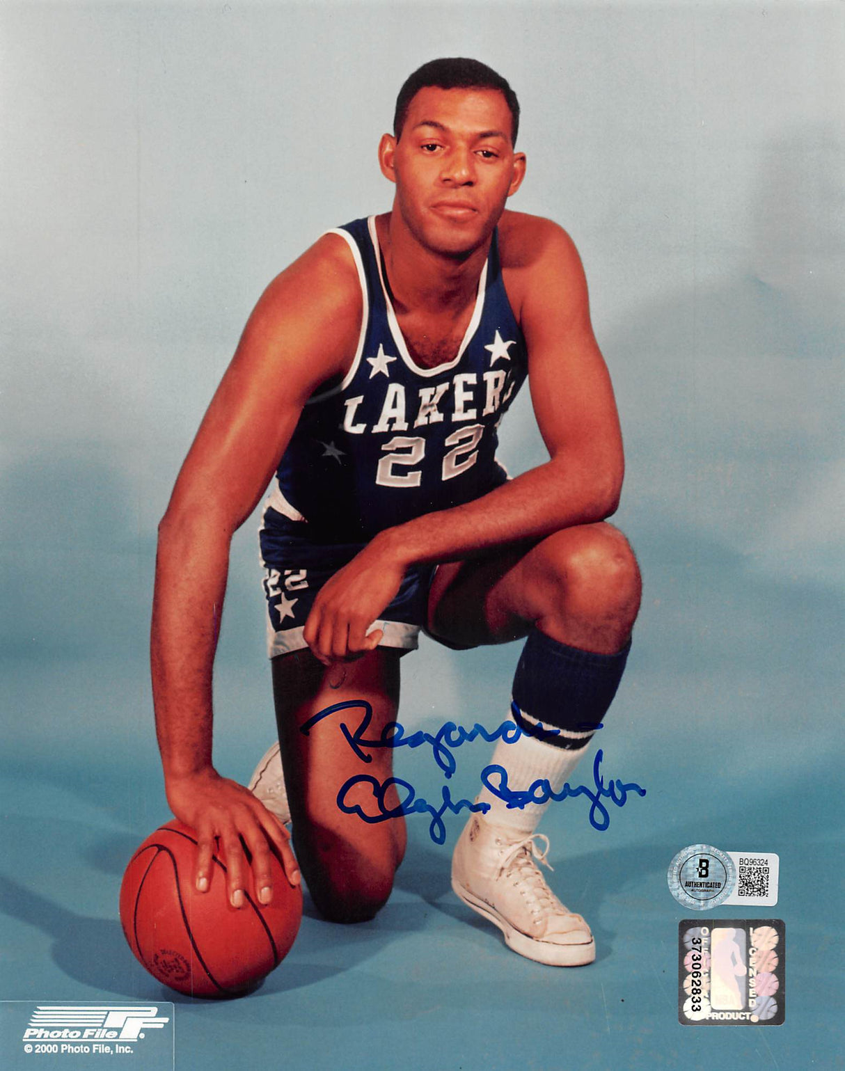 Lakers Elgin Baylor "Regards" Authentic Signed 8x10 Photo BAS #BQ96324