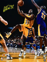 Magic Johnson Signed Los Angeles Lakers 16x20 Hook Shot Photo- Beckett W Holo