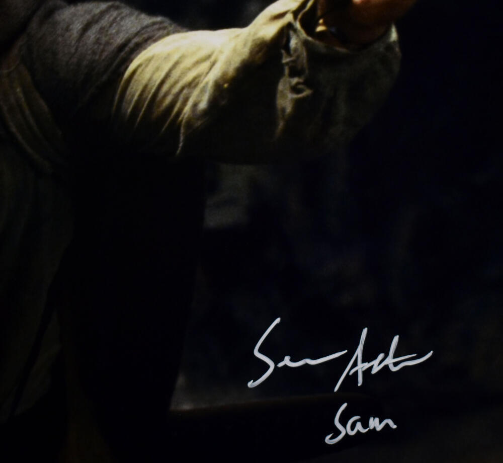 Sean Astin Autographed The Lord of the Rings 16x20 Close Up Photo-Beckett W Holo