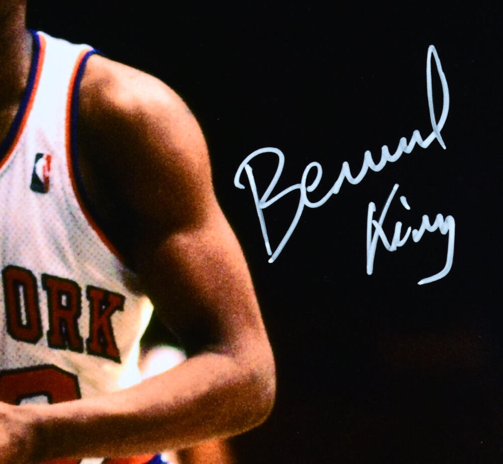 Bernard King Autographed New York Knicks 16x20 Free Throw Photo - Beckett W Holo