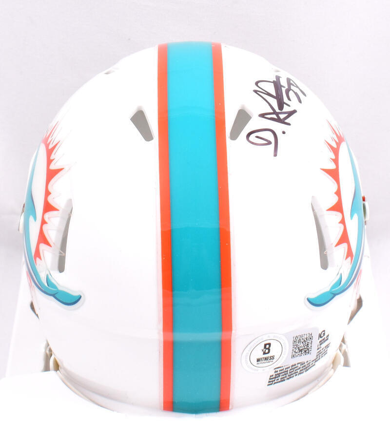 De'Von Achane Autographed Miami Dolphins Speed Mini Helmet-Beckett W Hologram