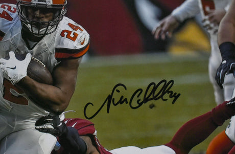 Nick Chubb Autographed Cleveland Browns 16x20 Running Photo - Beckett W Hologram