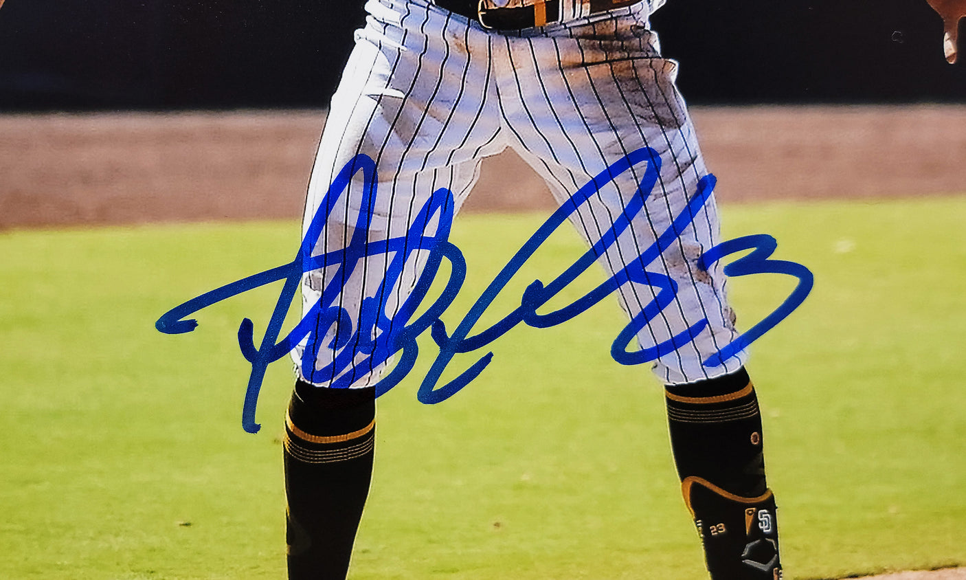 Fernando Tatis Jr. Autographed 11x14 Photo San Diego Padres JSA Stock #201951