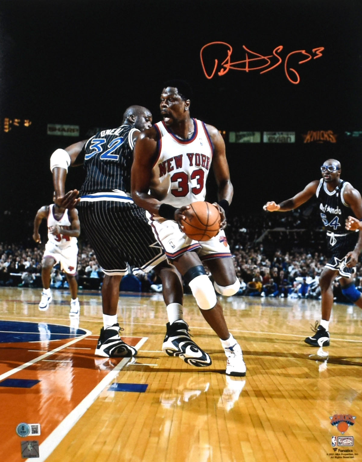 Patrick Ewing Autographed New York Knicks 16x20 Spin Photo - Beckett W Hologram