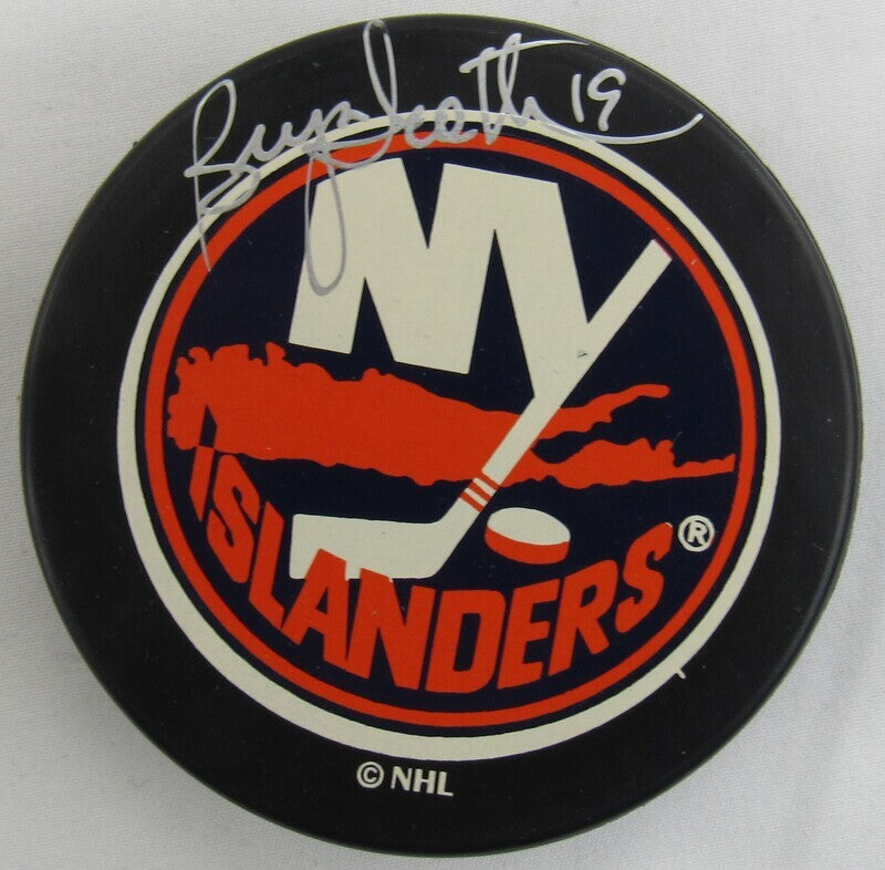 Bryan Trottier Signed Auto Autograph Islanders Logo Hockey Puck JSA AM86967