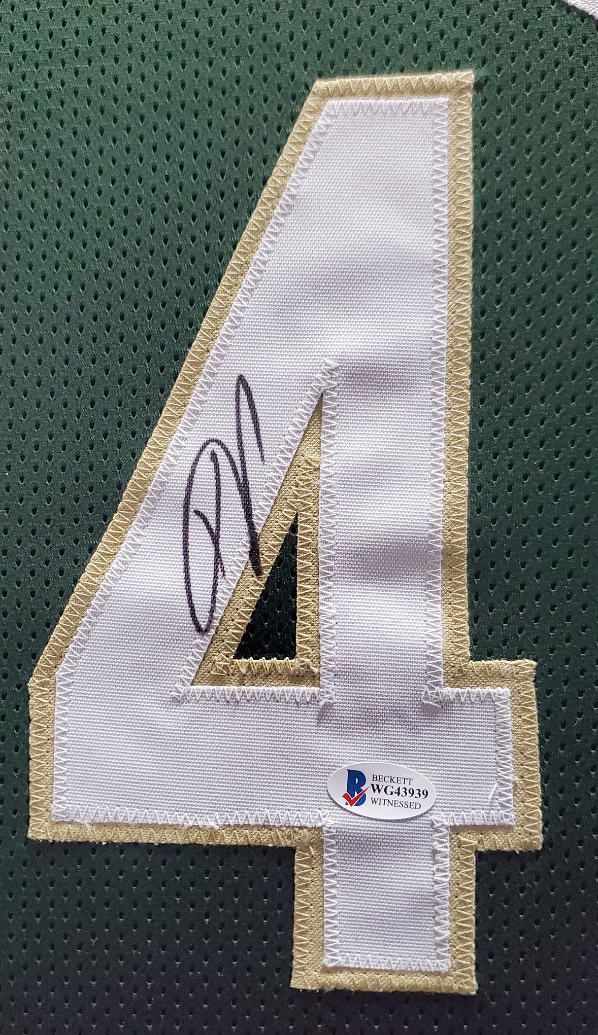 Milwaukee Bucks Giannis Antetokounmpo Autographed Framed Green Jersey Beckett BAS Stock #222044