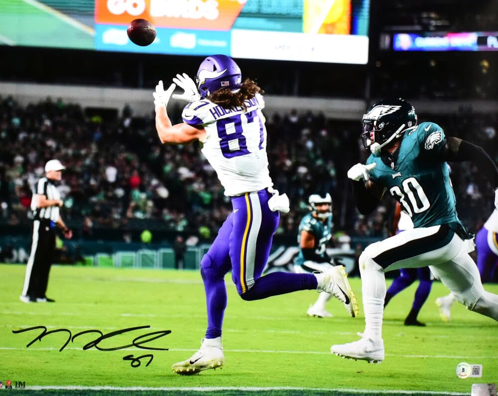 TJ Hockenson Autographed Vikings 16x20 Catch Photo - Beckett W Hologram *Black