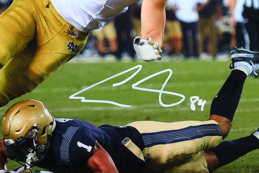 Cole Kmet Signed Notre Dame Catch Vs Navy 16x20 HM Photo- Beckett W *White