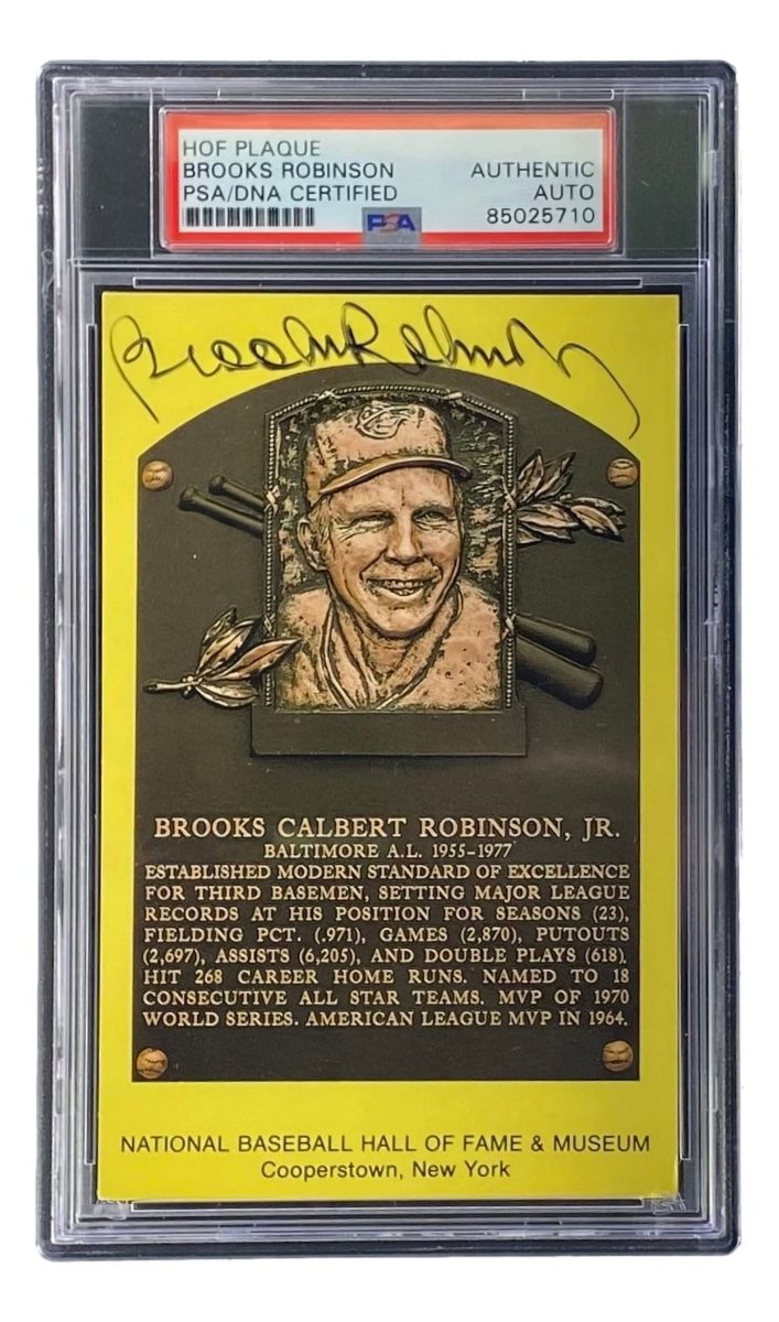 Brooks Robinson Signed 4x6 Baltimore Orioles HOF Plaque Card PSA/DNA 85025710 - Sports Integrity