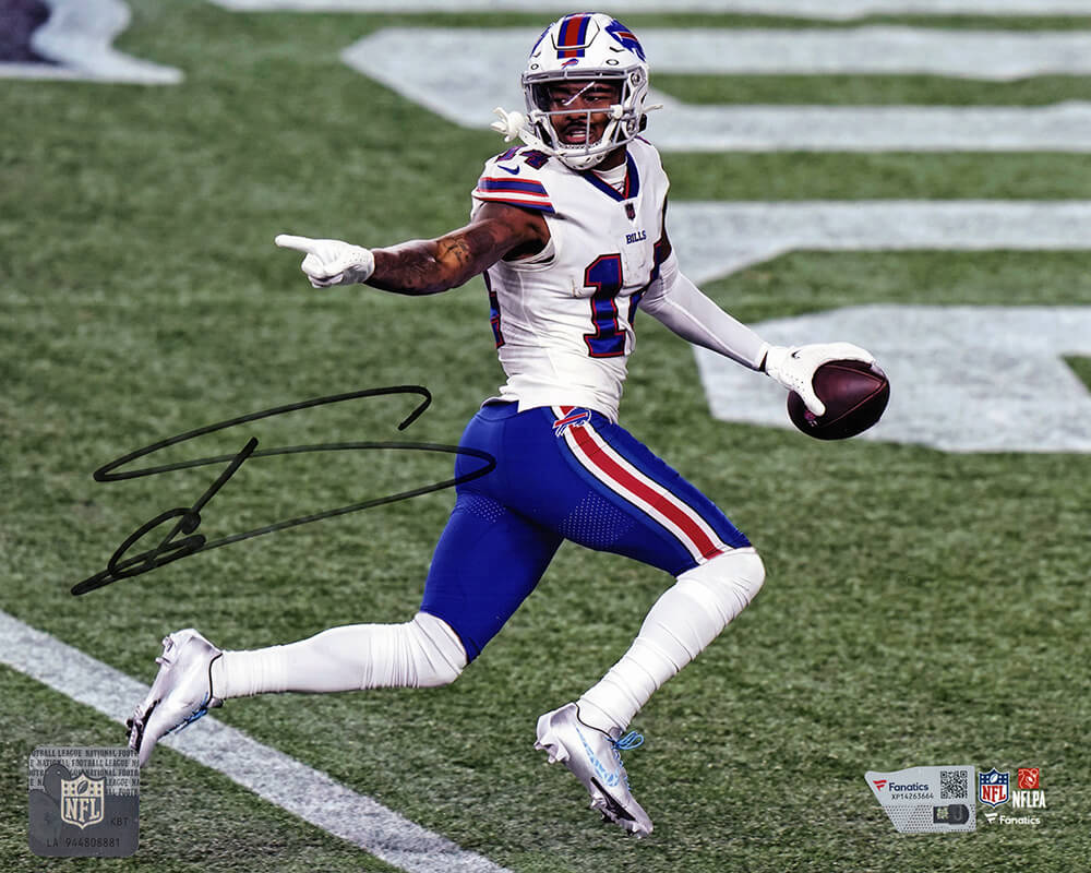 Stefon Diggs Signed Buffalo Bills Touchdown vs Patriots Action 8x10 Photo - (Fanatics)