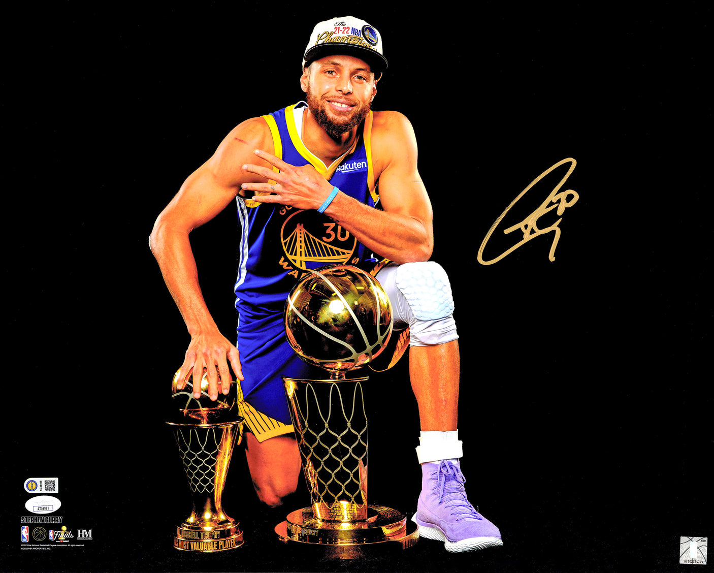 Stephen Curry Autographed 16x20 Photo Golden State Warriors 2021-22 NBA Finals With Trophy JSA Stock #235478