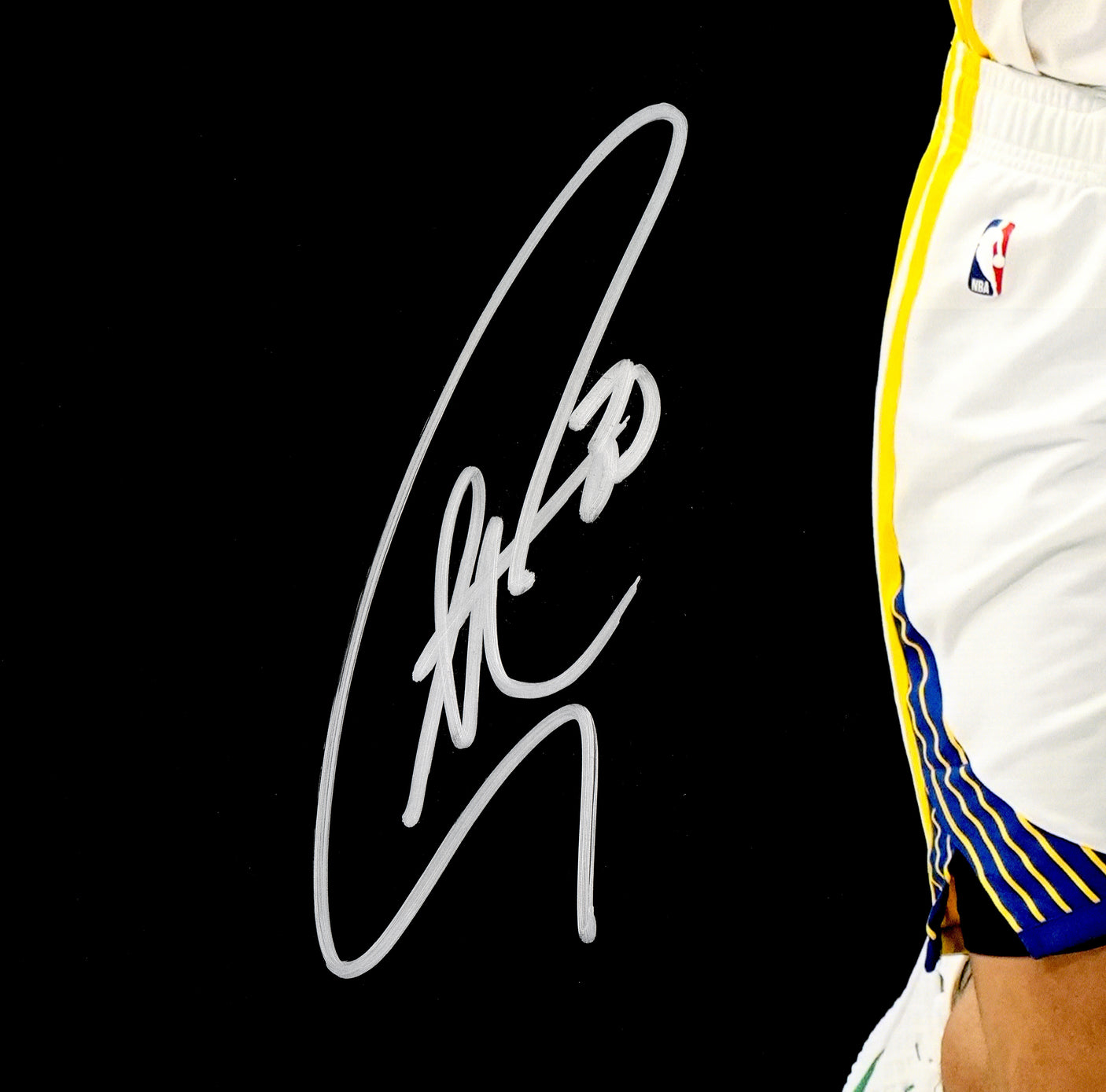 Stephen Curry Autographed 16x20 Photo Golden State Warriors Spotlight JSA Stock #235483