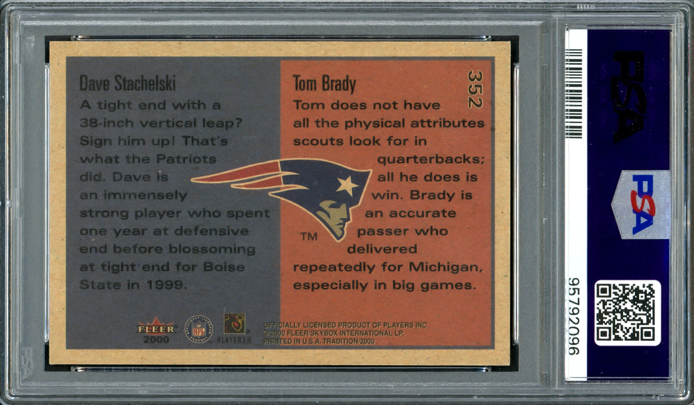 Tom Brady Autographed 2000 Fleer Tradition Rookie Card #352 New England Patriots PSA 8 Auto Grade Gem Mint 10 PSA/DNA #95792096