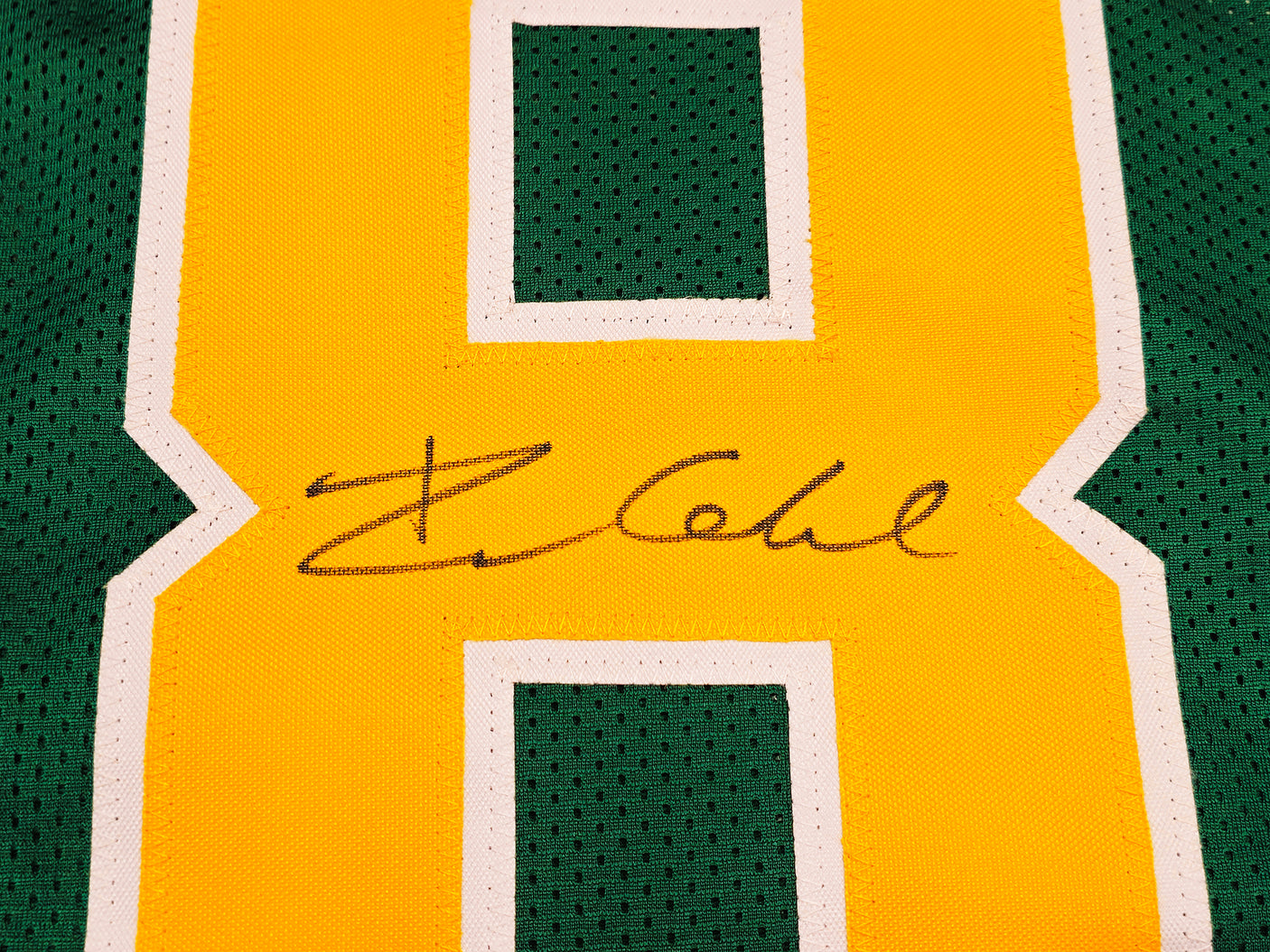 Oregon Ducks Dillon Gabriel Autographed Green Jersey Beckett BAS Witness Stock #235758