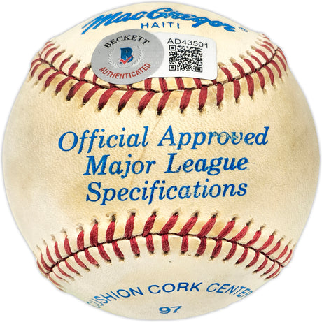 Mickey Mantle Autographed Official MacGregor Baseball New York Yankees Beckett BAS #AD43501