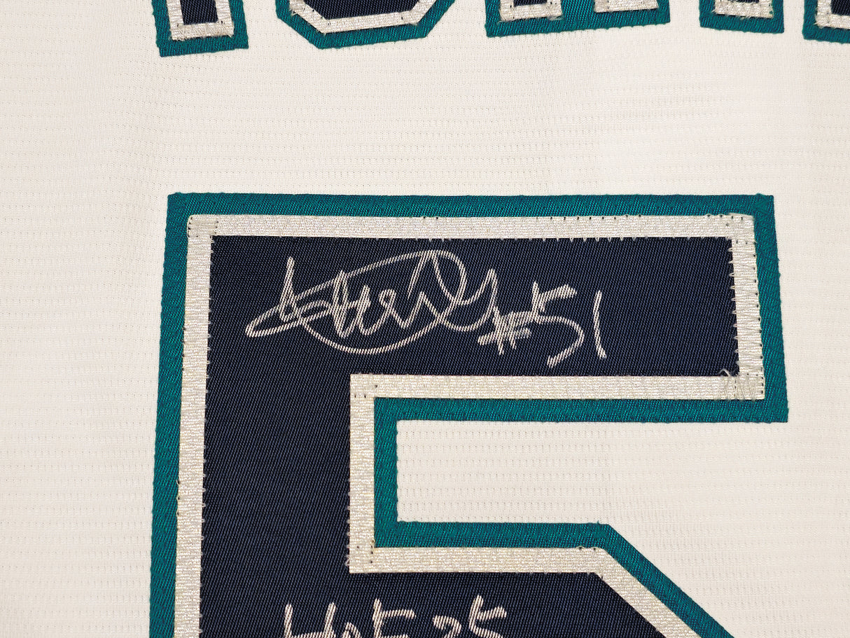 Seattle Mariners Ichiro Suzuki Autographed White Nike Jersey Size L "HOF 25" IS Holo & Beckett BAS Witness QR Stock #238311