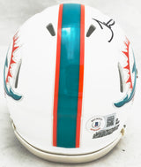 Tyreek Hill Autographed Miami Dolphins White Speed Mini Helmet Beckett BAS Witness Stock #222810