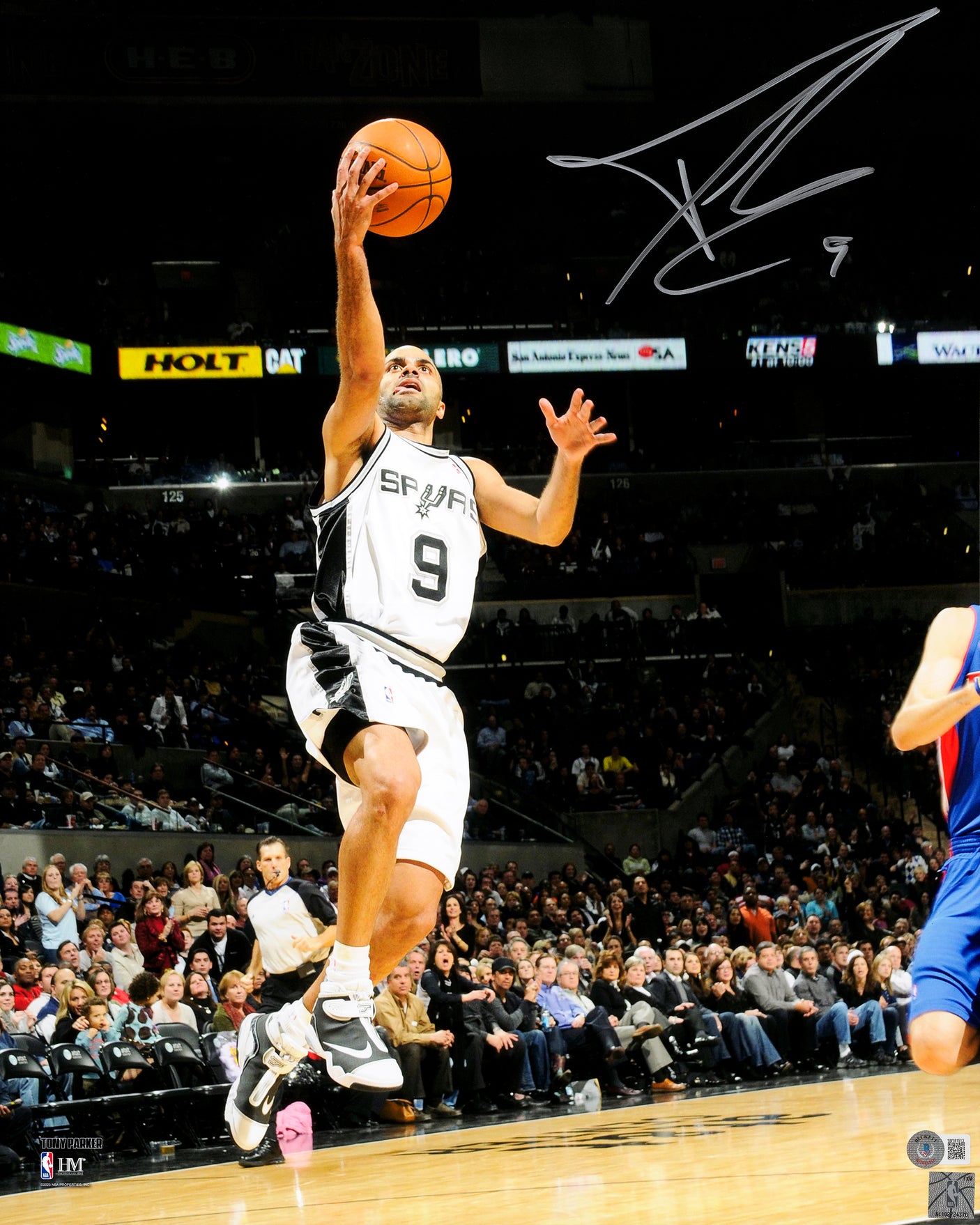 Tony Parker Autographed 16x20 Photo San Antonio Spurs Beckett BAS Witness Stock #222825