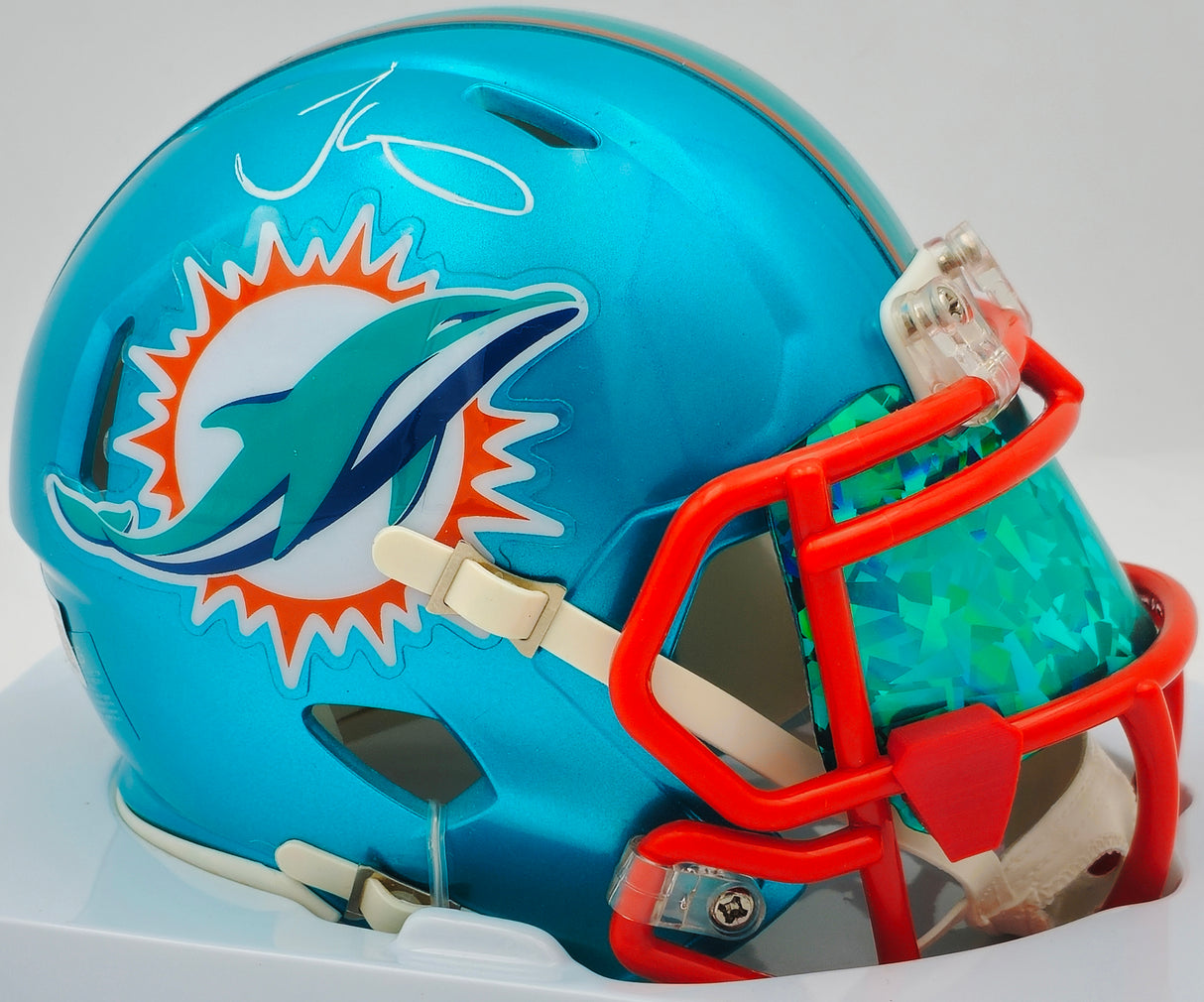 Tyreek Hill Autographed Miami Dolphins Flash Teal Speed Mini Helmet Beckett BAS Witness #WU94806