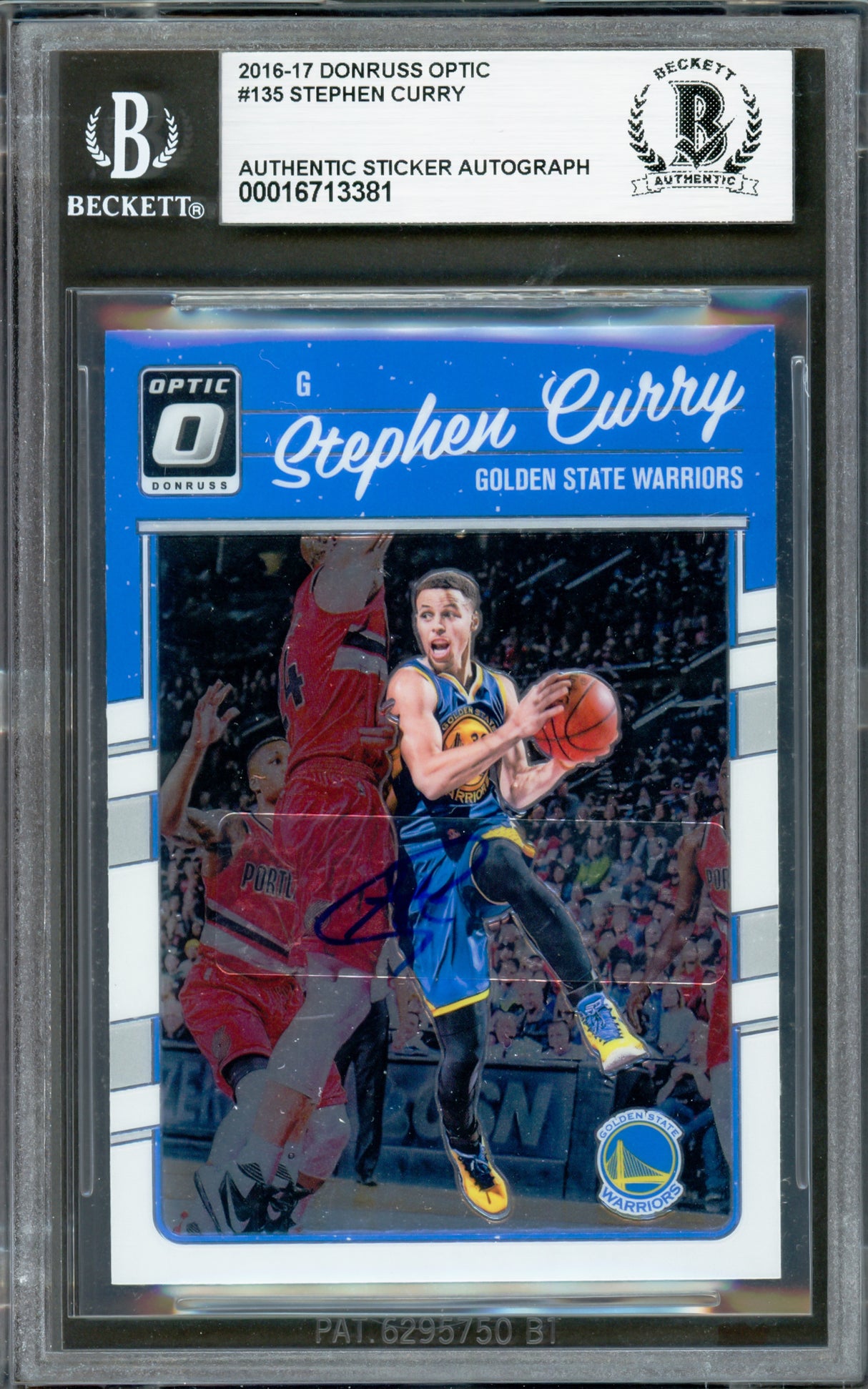 Stephen Curry Autographed 2016-17 Donruss Optic Card #135 Golden State Warriors Beckett BAS #16713381