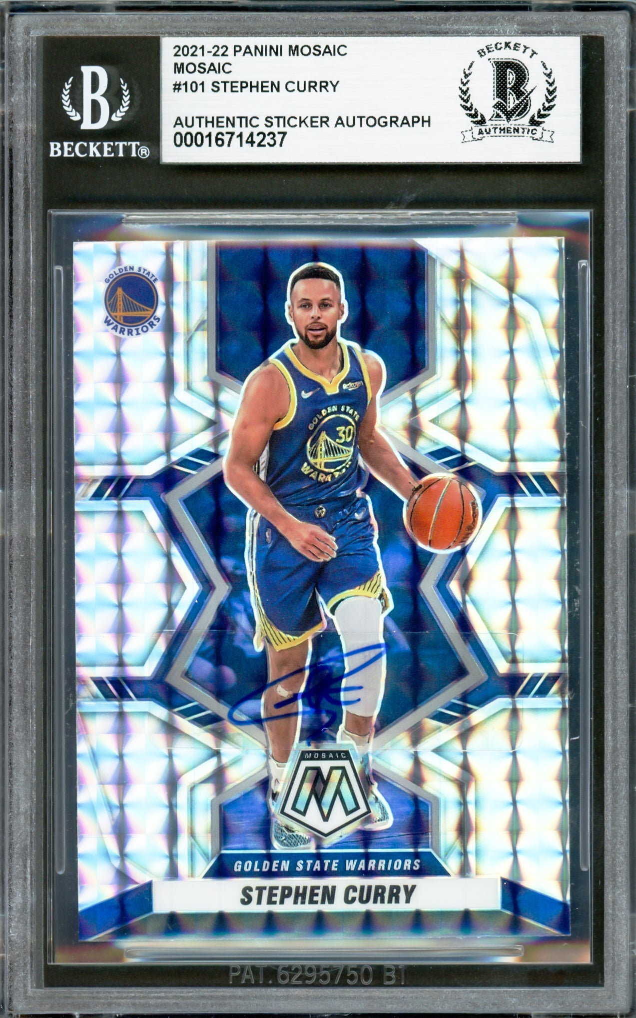 Stephen Curry Autographed 2021-22 Panini Mosaic Prizm Card #101 Golden State Warriors Beckett BAS #16714237