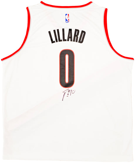 Portland Trailblazers Damian Lillard Autographed White Fanatics Jersey Size XXL Beckett BAS QR Stock #214828