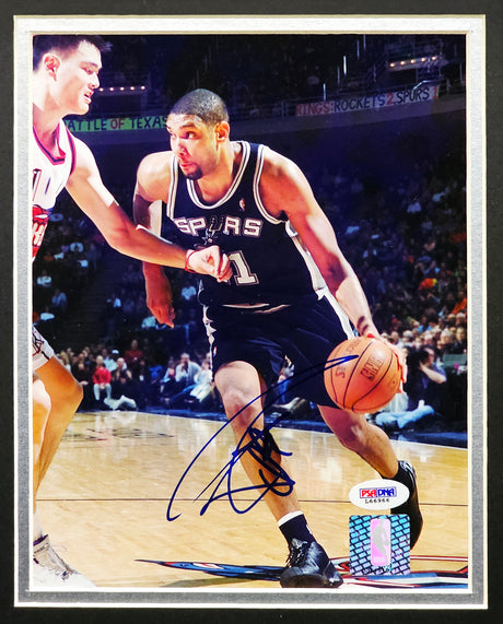 Tim Duncan Autographed Framed 8x10 Photo San Antonio Spurs PSA/DNA #L66966