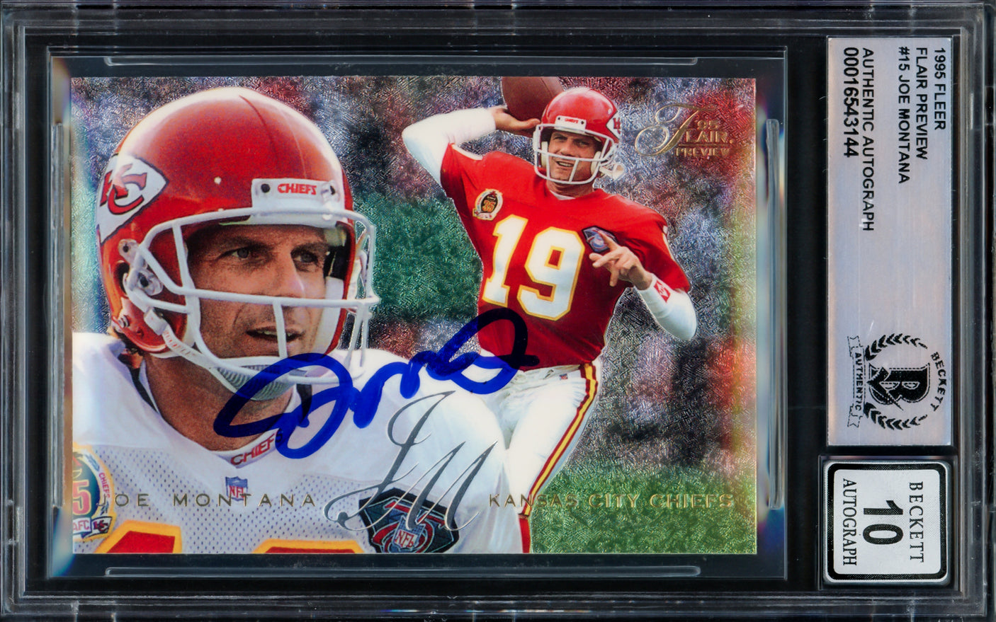 Joe Montana Autographed 1995 Flair Preview Card #15 Kansas City Chiefs Auto Grade Gem Mint 10 Beckett BAS #16543144