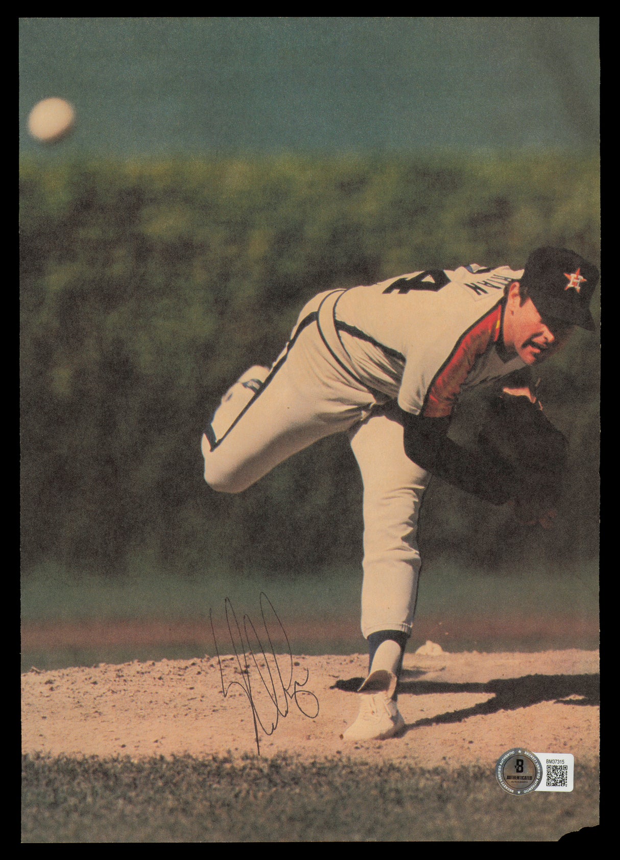 Nolan Ryan Autographed 8x11 Magazine Page Photo Houston Astros Beckett BAS QR #BM37315