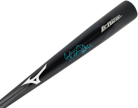 Ichiro Suzuki Autographed Black Mizuno Player Model Baseball Bat Seattle Mariners "#51" IS Holo & Beckett BAS Witness Stock #232831