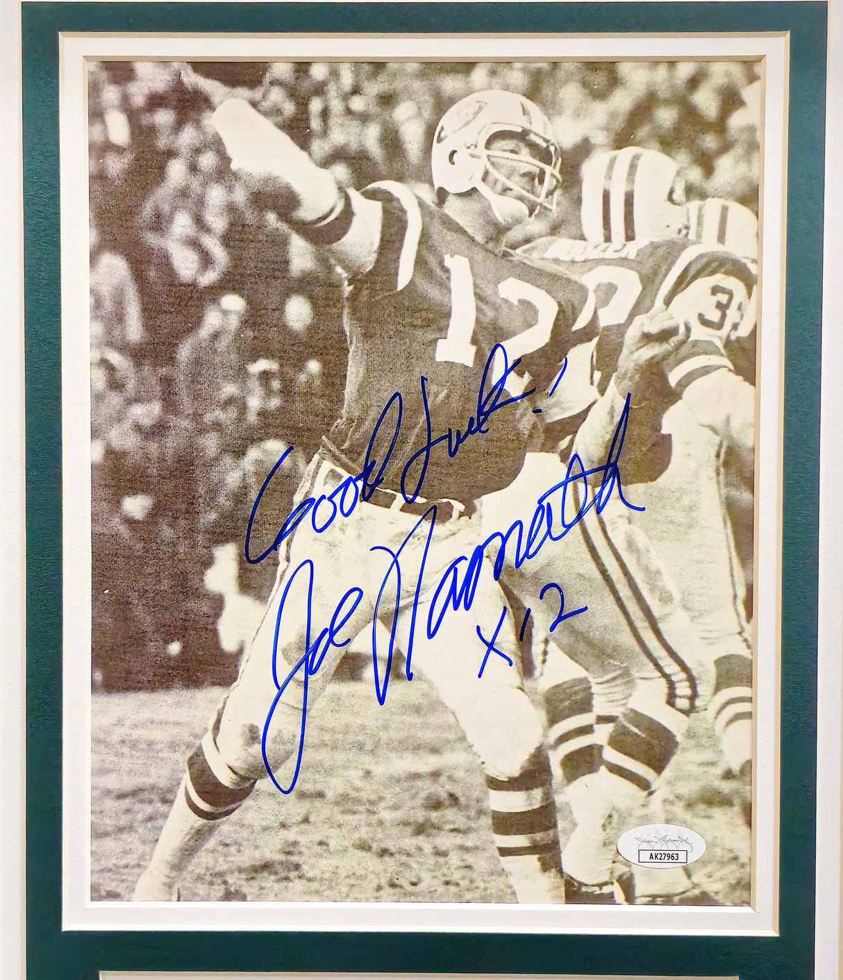 Joe Namath Autographed Framed 8x10 Photo New York Jets "Good Luck" JSA #AK27963