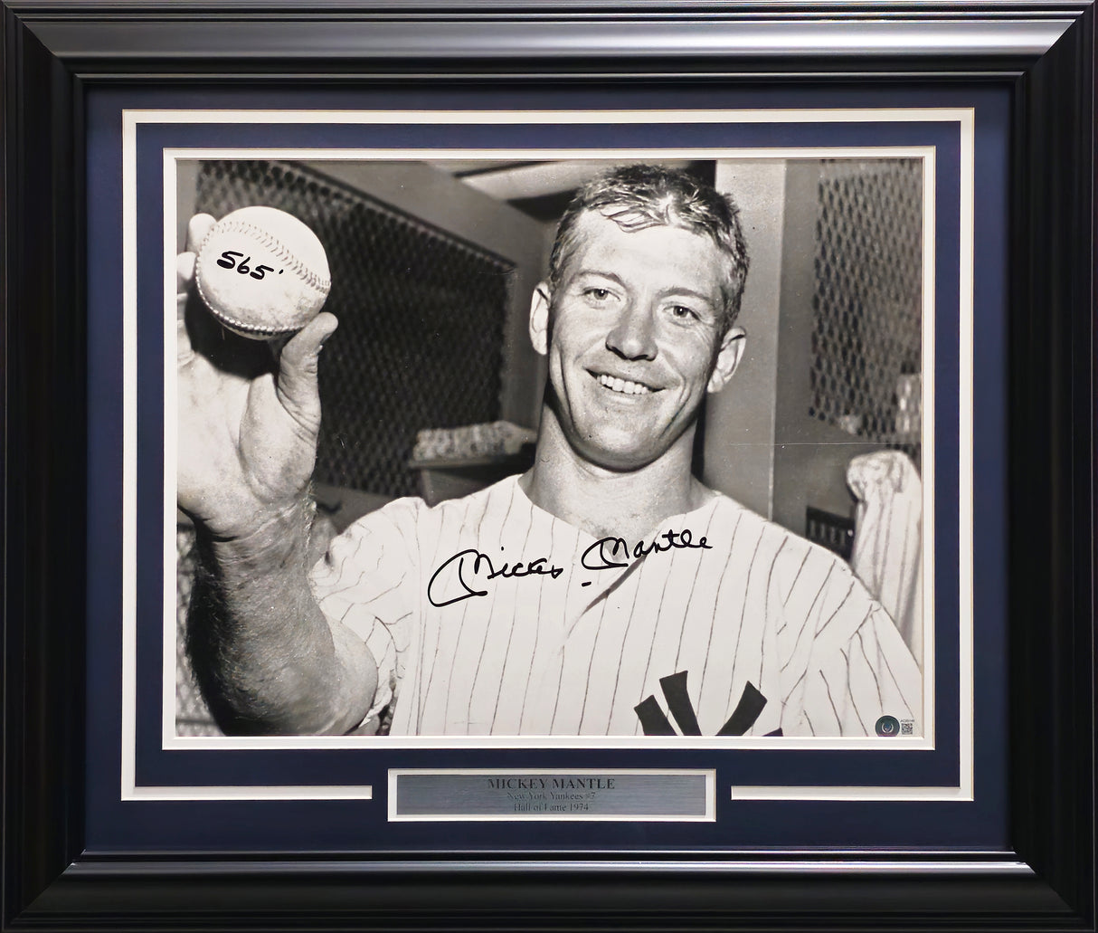 Mickey Mantle Autographed Framed 16x20 Photo New York Yankees Auto Grade Gem Mint 10 "565" Beckett BAS #AC85146