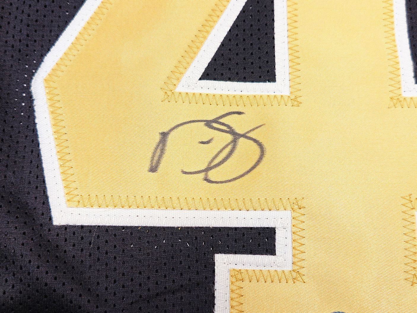 New Orleans Saints Darren Sproles Autographed Black Jersey Beckett BAS Witness Stock #234511