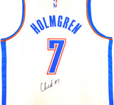 Oklahoma City Thunder Chet Holmgren Autographed White Fanatics Jersey Size L Beckett BAS Witness Stock #234061