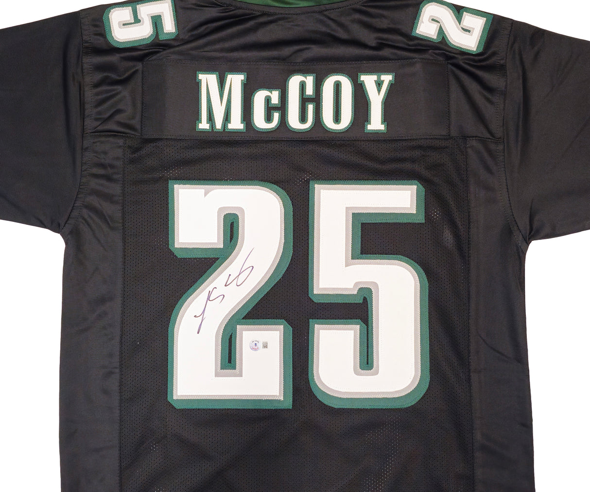 Philadelphia Eagles LeSean McCoy Autographed Black Jersey Beckett BAS Witness Stock #234695