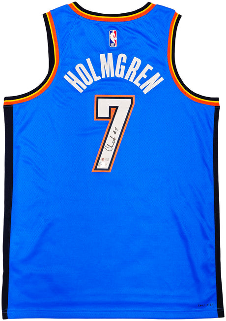 Oklahoma City Thunder Chet Holmgren Autographed Blue Nike Swingman Icon Edition Jersey Size 48 Beckett BAS Witness Stock #234059