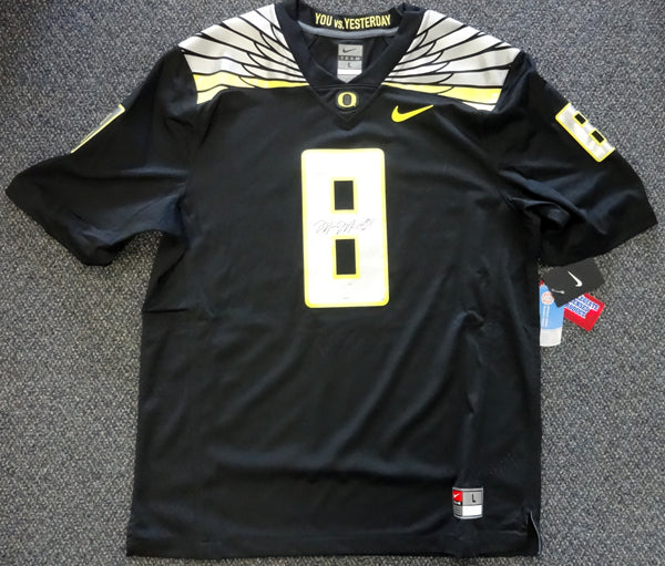 Oregon Ducks Marcus Mariota Autographed Black Nike Jersey Size L MM Holo Stock #87163