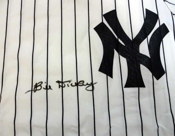 New York Yankees Bill Dickey Autographed White Jersey PSA/DNA #V09863