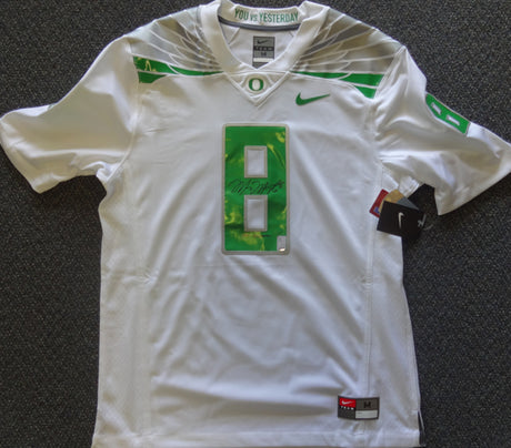 Oregon Ducks Marcus Mariota Autographed White Nike Jersey "2014 Heisman" Size M MM Holo Stock #89852