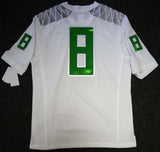 Oregon Ducks Marcus Mariota Autographed White Nike Jersey Size M MM Holo Stock #89853