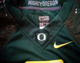 Oregon Ducks Marcus Mariota Autographed Green Nike Jersey Size M MM Holo Stock #89856