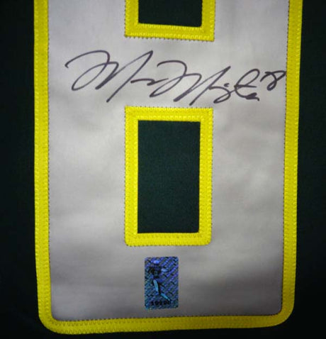 Oregon Ducks Marcus Mariota Autographed Green Nike Jersey Size L MM Holo Stock #89858