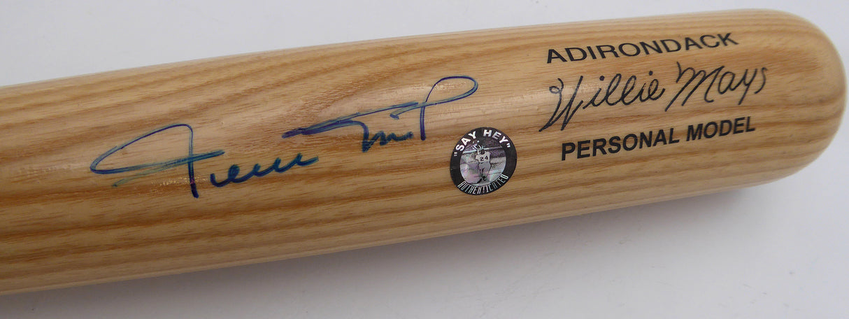 Willie Mays Autographed Louisville Slugger Bat San Francisco Giants Beckett BAS QR #C71377