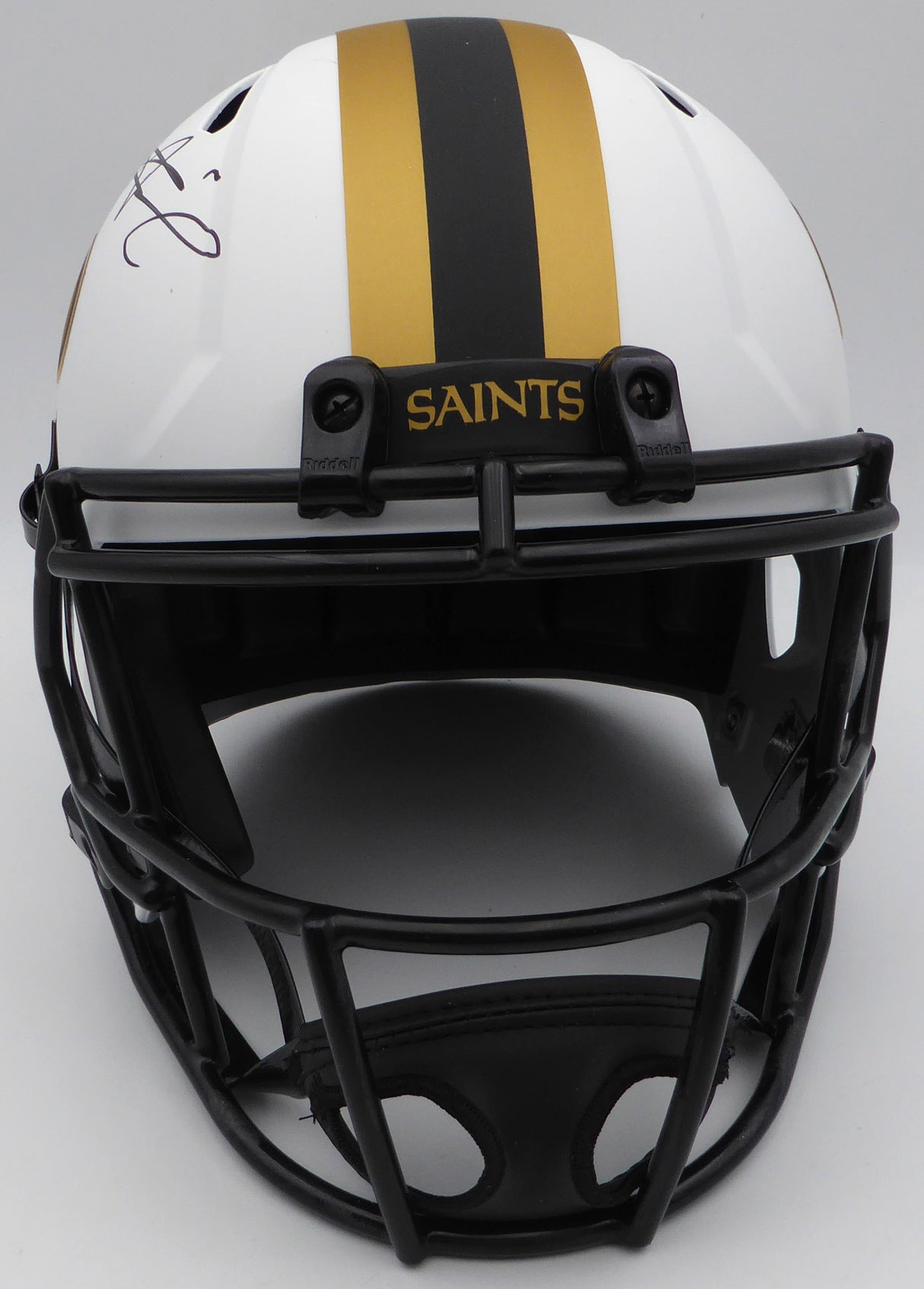 Alvin Kamara Autographed Lunar Eclipse White Full Size Replica Helmet New Orleans Saints (Smudged) Beckett BAS QR #1W403055