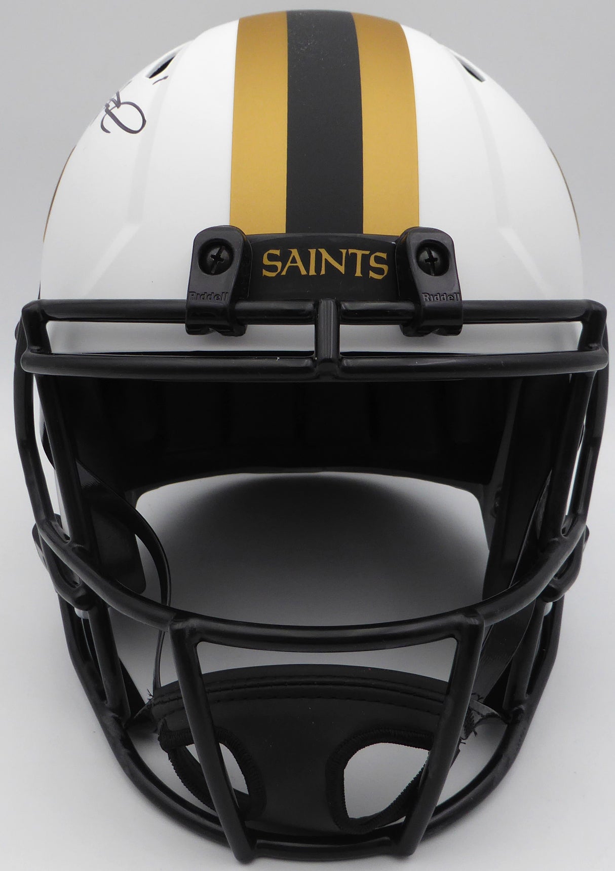 Alvin Kamara Autographed Lunar Eclipse White Full Size Replica Helmet New Orleans Saints (Smudged) Beckett BAS QR #1W403534