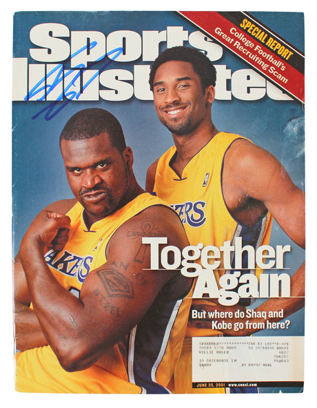 Lakers Shaquille O'Neal Signed 2001 Sports Illustrated Magazine BAS Witnessed